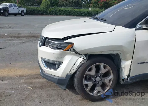 2020 Jeep Compass Limited Fwd из США, поврежденный, VIN 3C4NJCCB8LT176495